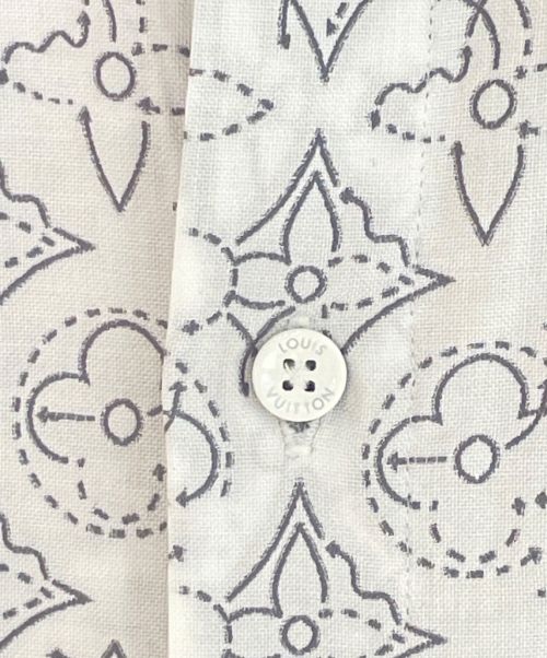 LOUIS VUITTON（ルイ ヴィトン）LOUIS VUITTON (ルイ ヴィトン) モノグラムフラワーパターン コットン長袖シャツ ホワイト サイズ:Lの古着・服飾アイテム