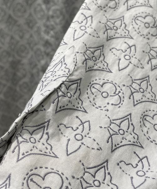 LOUIS VUITTON（ルイ ヴィトン）LOUIS VUITTON (ルイ ヴィトン) モノグラムフラワーパターン コットン長袖シャツ ホワイト サイズ:Lの古着・服飾アイテム