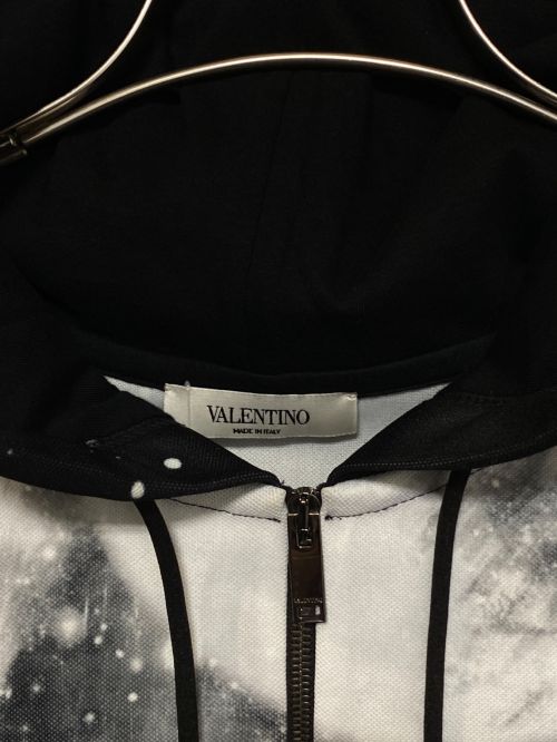VALENTINO（ヴァレンティノ）VALENTINO (ヴァレンティノ) SPACE PRINT HALF-ZIP HOODIE  ブラック サイズ:Sの古着・服飾アイテム