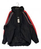 BALENCIAGAバレンシアガ）の古着「Cシェイプマウンテンパーカー」｜ブラック×レッド