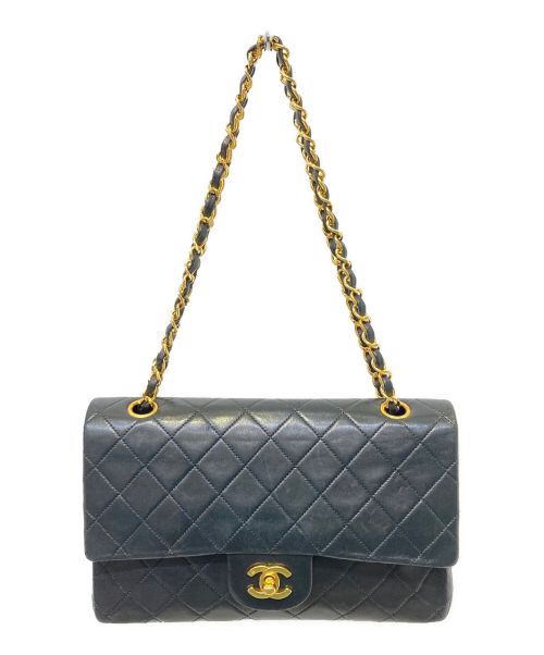 CHANEL（シャネル）CHANEL (シャネル) Wフラップチェーンショルダーバッグ ブラックの古着・服飾アイテム