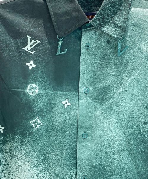 LOUIS VUITTON（ルイ ヴィトン）LOUIS VUITTON (ルイ ヴィトン) ロングスリーブグラフィックシャツ グリーン サイズ:Sの古着・服飾アイテム