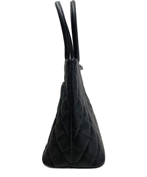 CHANEL（シャネル）CHANEL (シャネル) マトラッセココマークトートバッグ ブラックの古着・服飾アイテム