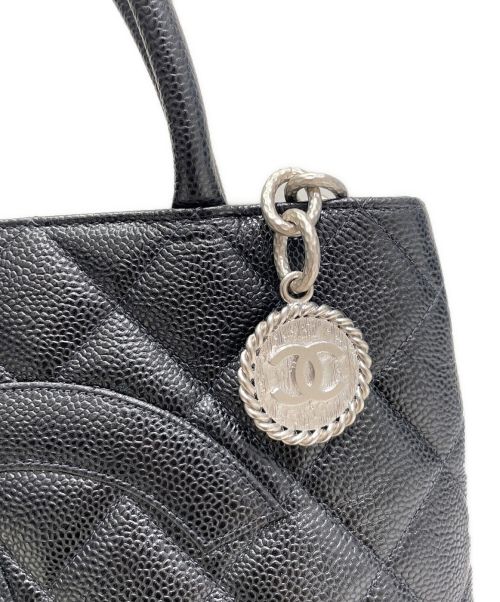 CHANEL（シャネル）CHANEL (シャネル) マトラッセココマークトートバッグ ブラックの古着・服飾アイテム