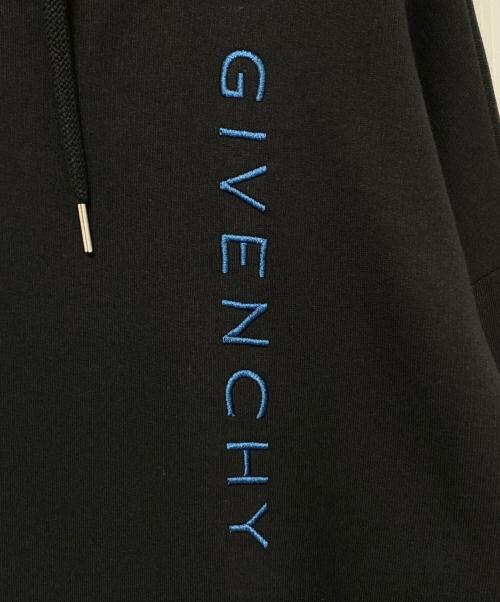GIVENCHY（ジバンシィ）GIVENCHY (ジバンシィ) Vertical Embroidered Logo Hoody ブラック×ブルー サイズ:Sの古着・服飾アイテム