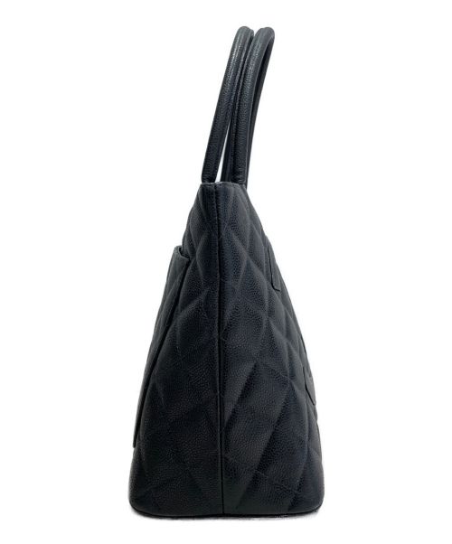 CHANEL（シャネル）CHANEL (シャネル) マトラッセココマークトートバッグ ブラックの古着・服飾アイテム