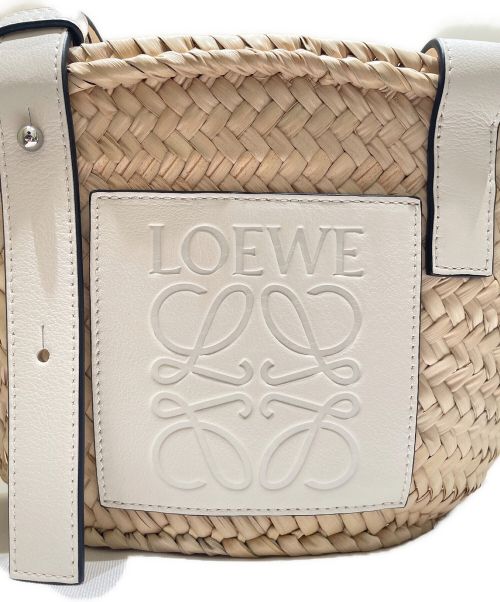 LOEWE（ロエベ）LOEWE (ロエベ) バスケットスモール ホワイト サイズ:スモール 未使用品の古着・服飾アイテム