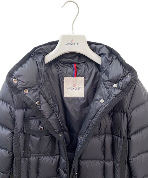 MONCLER（モンクレール）MONCLER (モンクレール) HERMIFURファー付きダウンコート ブラックの古着・服飾アイテム
