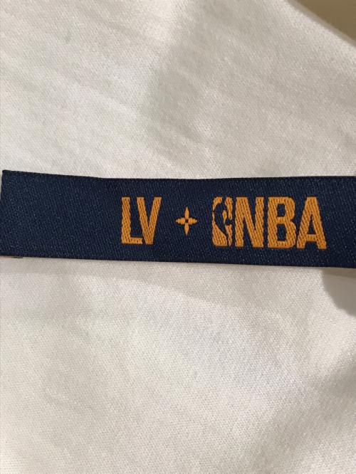 LOUIS VUITTON（ルイ ヴィトン）LOUIS VUITTON (ルイ ヴィトン) NBA レタープリントTシャツ ホワイト サイズ:Sの古着・服飾アイテム