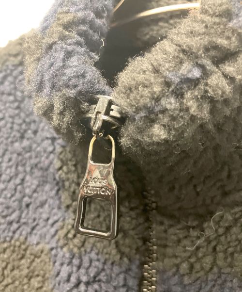 LOUIS VUITTON（ルイ ヴィトン）LOUIS VUITTON (ルイ ヴィトン) ロゴ刺繍ダミエボアフリースブルゾン ネイビー サイズ:XSの古着・服飾アイテム