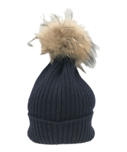 MONCLER（モンクレール）MONCLER (モンクレール) ファー付きパッチロゴニット帽 ネイビー サイズ:XLの古着・服飾アイテム