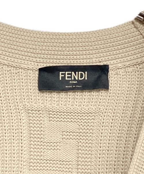 FENDI（フェンディ）FENDI (フェンディ) Two Tone Cardigan ベージュ サイズ:SIZE46の古着・服飾アイテム