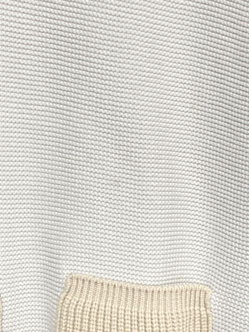 FENDI（フェンディ）FENDI (フェンディ) Two Tone Cardigan ベージュ サイズ:SIZE46の古着・服飾アイテム