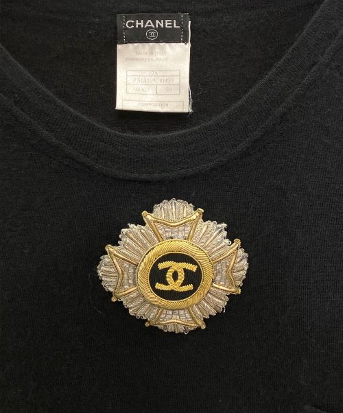 CHANEL（シャネル）CHANEL (シャネル) ロゴエンブレムワッペンカシミヤニット ブラック サイズ:50の古着・服飾アイテム