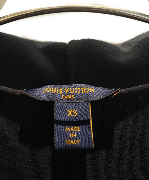 LOUIS VUITTON（ルイ ヴィトン）LOUIS VUITTON (ルイ ヴィトン) LVスタンプ ジップアップパーカー ブラック サイズ:XSの古着・服飾アイテム