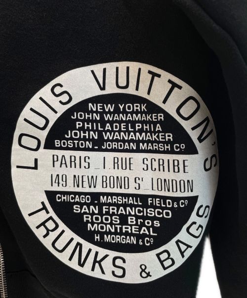 LOUIS VUITTON（ルイ ヴィトン）LOUIS VUITTON (ルイ ヴィトン) LVスタンプ ジップアップパーカー ブラック サイズ:XSの古着・服飾アイテム