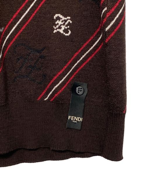 FENDI（フェンディ）FENDI (フェンディ) ストライプロゴ柄ニット ブラウン サイズ:SIZE 52の古着・服飾アイテム