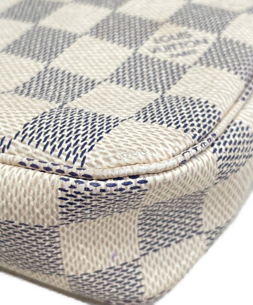 LOUIS VUITTON（ルイ ヴィトン）LOUIS VUITTON (ルイ ヴィトン) ポシェット・アクセソワール/ポーチ ホワイト×グレーの古着・服飾アイテム