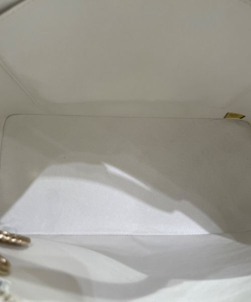 CHANEL（シャネル）CHANEL (シャネル) 復刻トートバッグ ホワイトの古着・服飾アイテム