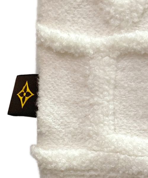 LOUIS VUITTON（ルイ ヴィトン）LOUIS VUITTON (ルイ ヴィトン) 21AW 3D シグネチャー ロゴトップス アイボリー サイズ:XSの古着・服飾アイテム