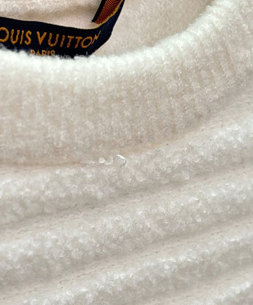 LOUIS VUITTON（ルイ ヴィトン）LOUIS VUITTON (ルイ ヴィトン) 21AW 3D シグネチャー ロゴトップス アイボリー サイズ:XSの古着・服飾アイテム