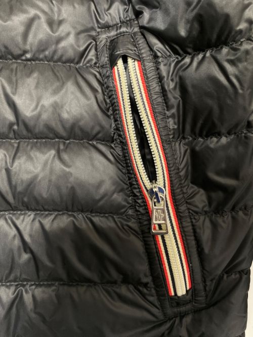 MONCLER（モンクレール）MONCLER (モンクレール) DANIEL GIUBBOTTO ブラック サイズ:3の古着・服飾アイテム
