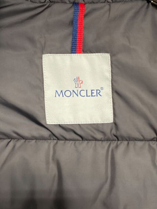 MONCLER（モンクレール）MONCLER (モンクレール) DUPRES GILET/ダウンベスト ブラックの古着・服飾アイテム