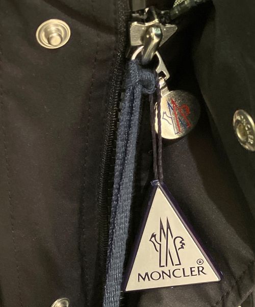 MONCLER（モンクレール）MONCLER (モンクレール) SIENNE/シェルパーカー ブラック サイズ:3の古着・服飾アイテム