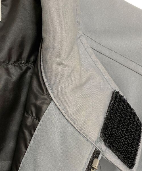 STONE ISLAND（ストーンアイランド）STONE ISLAND (ストーンアイランド) Soft Shell Zip-up Jacket グレー サイズ:Sの古着・服飾アイテム