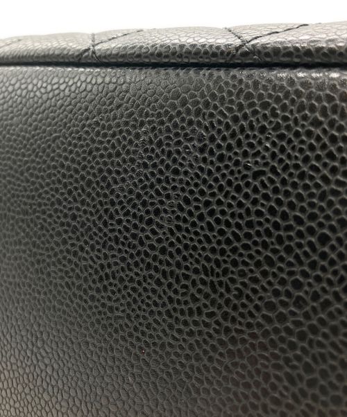 CHANEL（シャネル）CHANEL (シャネル) チェーントートバッグ ブラックの古着・服飾アイテム