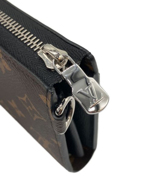 LOUIS VUITTON（ルイ ヴィトン）LOUIS VUITTON (ルイ ヴィトン) ジッピードラゴンヌ/ロングウォレット ブラウンの古着・服飾アイテム