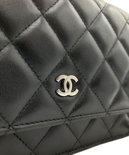 CHANEL（シャネル）CHANEL (シャネル) チェーンウォレット/ショルダーウォレット ブラックの古着・服飾アイテム