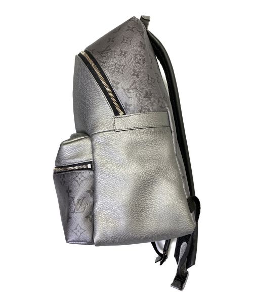 LOUIS VUITTON（ルイ ヴィトン）LOUIS VUITTON (ルイ ヴィトン) ディスカバリー・バックパック PM シルバー サイズ:-の古着・服飾アイテム