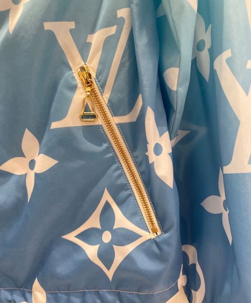 LOUIS VUITTON（ルイ ヴィトン）LOUIS VUITTON (ルイ ヴィトン) モノグラムナイロンフーデッドブルゾン ブルーラグーンモノグラム サイズ:34の古着・服飾アイテム