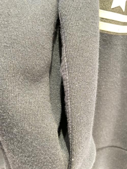 FENDI（フェンディ）FENDI (フェンディ) ズッカロゴスウェット ネイビー サイズ:50の古着・服飾アイテム