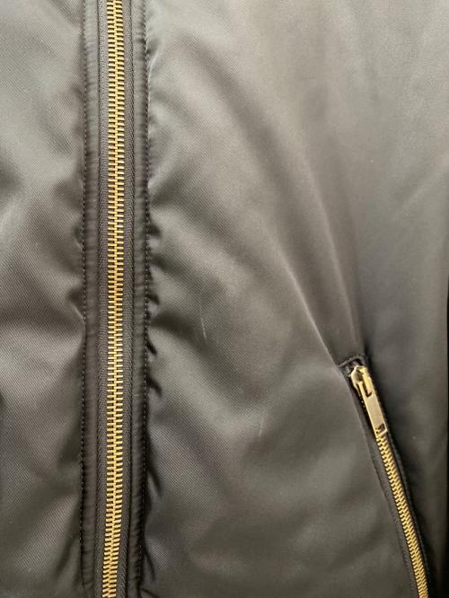 VALENTINO（ヴァレンティノ）VALENTINO (ヴァレンティノ) アームロゴMA-1ジャケット ブラック サイズ:36の古着・服飾アイテム