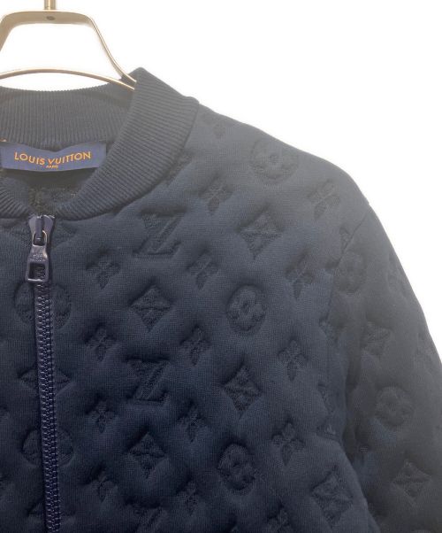 LOUIS VUITTON（ルイ ヴィトン）LOUIS VUITTON (ルイ ヴィトン) エンボスボンバージャケット ネイビー サイズ:Sの古着・服飾アイテム
