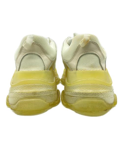 BALENCIAGA（バレンシアガ）BALENCIAGA (バレンシアガ) triple S ホワイト サイズ:42の古着・服飾アイテム