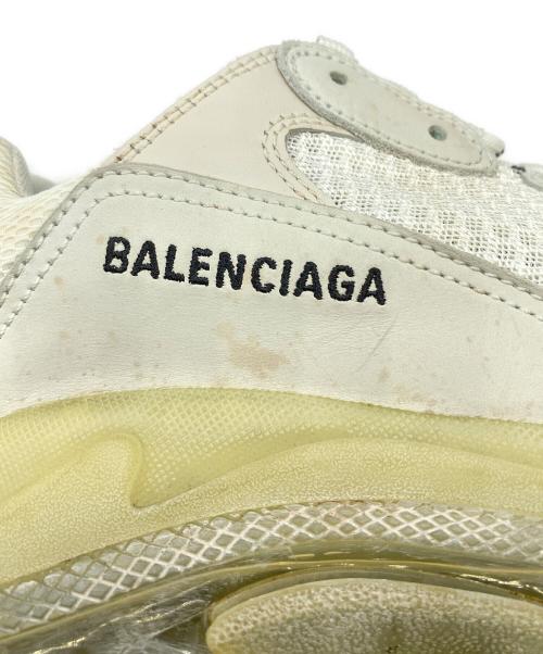 BALENCIAGA（バレンシアガ）BALENCIAGA (バレンシアガ) triple S ホワイト サイズ:42の古着・服飾アイテム