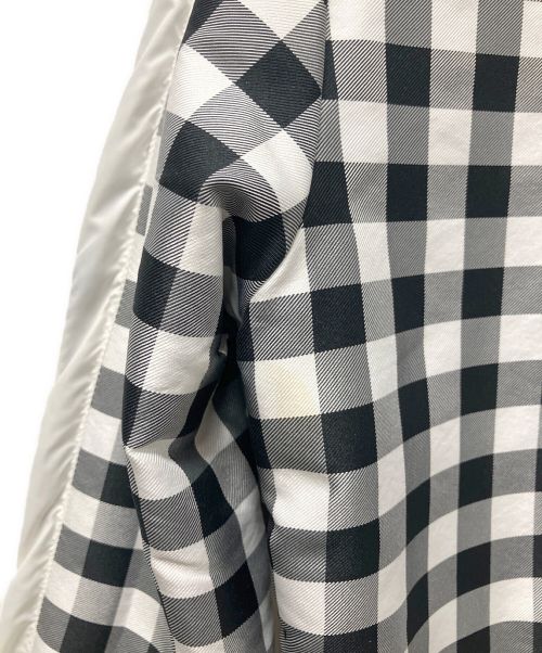 CHANEL（シャネル）CHANEL (シャネル) Reversible Jumper Jacket Blouson ホワイト×ブラック サイズ:38の古着・服飾アイテム
