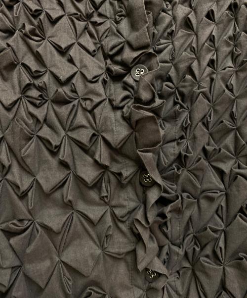 ISSEY MIYAKE（イッセイミヤケ）ISSEY MIYAKE (イッセイミヤケ) デザインワンピース ブラウン サイズ:2の古着・服飾アイテム