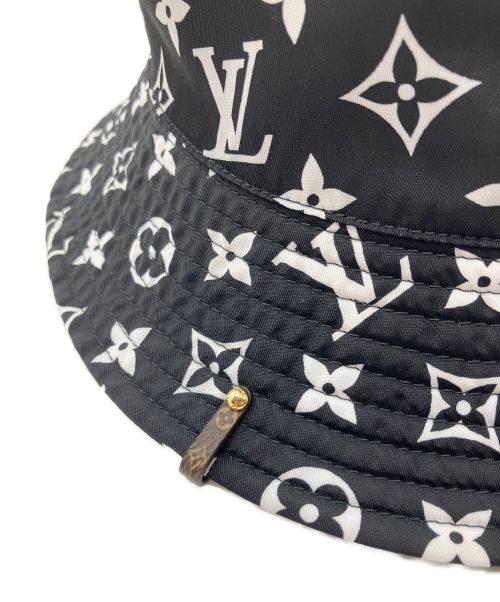 LOUIS VUITTON（ルイ ヴィトン）LOUIS VUITTON (ルイ ヴィトン) モノグラム・リバーシブルバケットハット ブラック×ホワイト サイズ:Mの古着・服飾アイテム