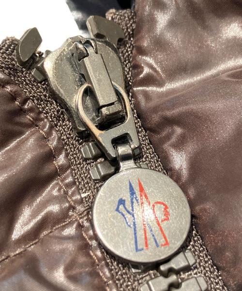 MONCLER（モンクレール）MONCLER (モンクレール) EVEREST/ダウンジャケット ブラウン サイズ:2の古着・服飾アイテム