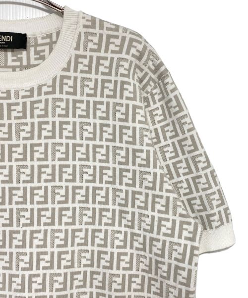 FENDI（フェンディ）FENDI (フェンディ) ズッカ柄半袖ニット ホワイト サイズ:52の古着・服飾アイテム