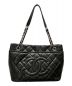 CHANEL（シャネル）の古着「ココマーク チェーントートバッグ」｜ブラック