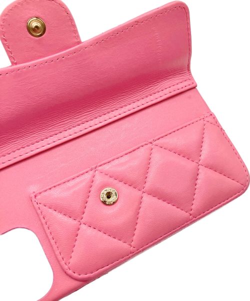 CHANEL（シャネル）CHANEL (シャネル) iPhone12 Pro Maxケース ピンクの古着・服飾アイテム