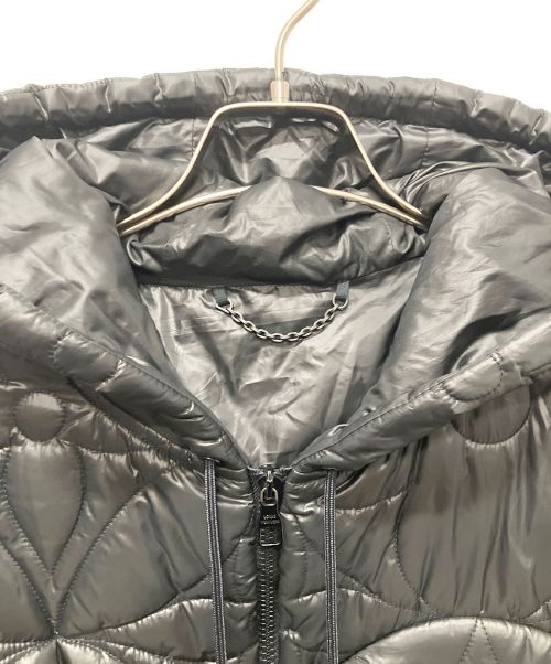LOUIS VUITTON（ルイ ヴィトン）LOUIS VUITTON (ルイ ヴィトン) フラワーキルティングダウン ブラック サイズ:50の古着・服飾アイテム