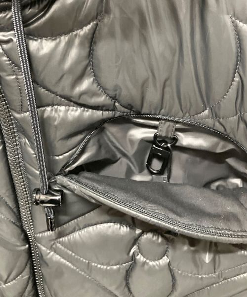 LOUIS VUITTON（ルイ ヴィトン）LOUIS VUITTON (ルイ ヴィトン) フラワーキルティングダウン ブラック サイズ:50の古着・服飾アイテム