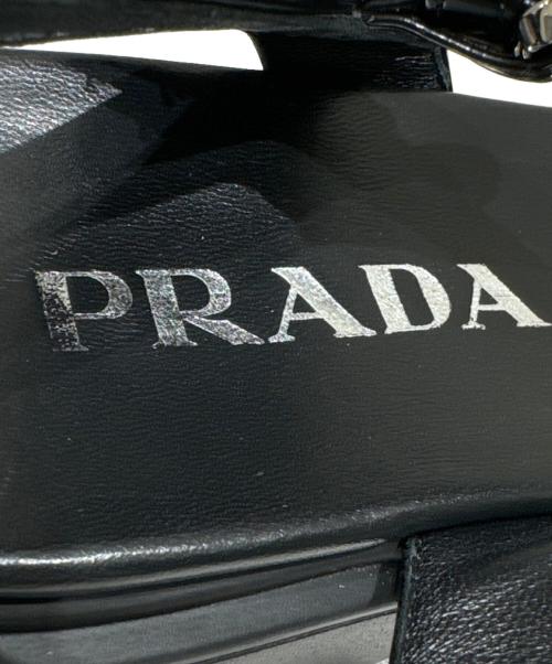 PRADA（プラダ）PRADA (プラダ) モノリスブラッシュドレザーサンダル ブラック サイズ:36 1/2の古着・服飾アイテム