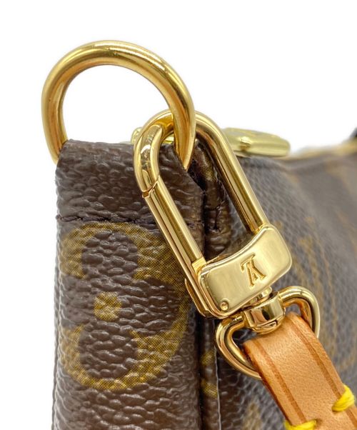 LOUIS VUITTON（ルイ ヴィトン）LOUIS VUITTON (ルイ ヴィトン) 村上隆 (ムラカミタカシ) ポシェットアクセソワール ブラウンの古着・服飾アイテム